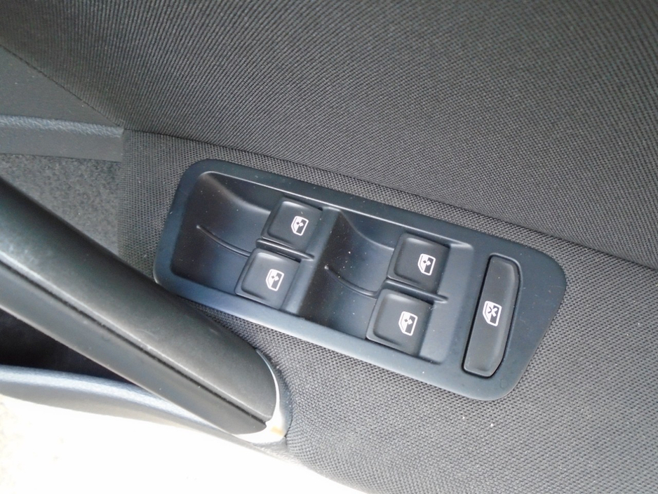 2017 Volkswagen Golf 1.6L Diesel For Sale Images
