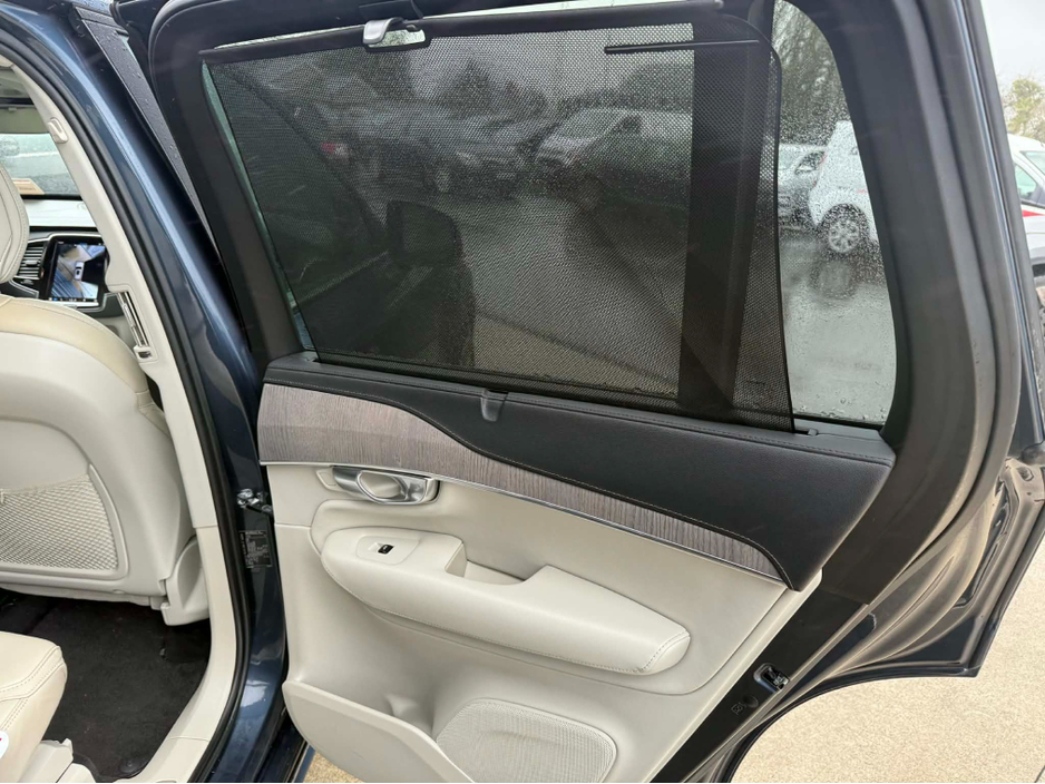 2023 Volvo XC90 2L Petrol Plug-in Hybrid For Sale Images