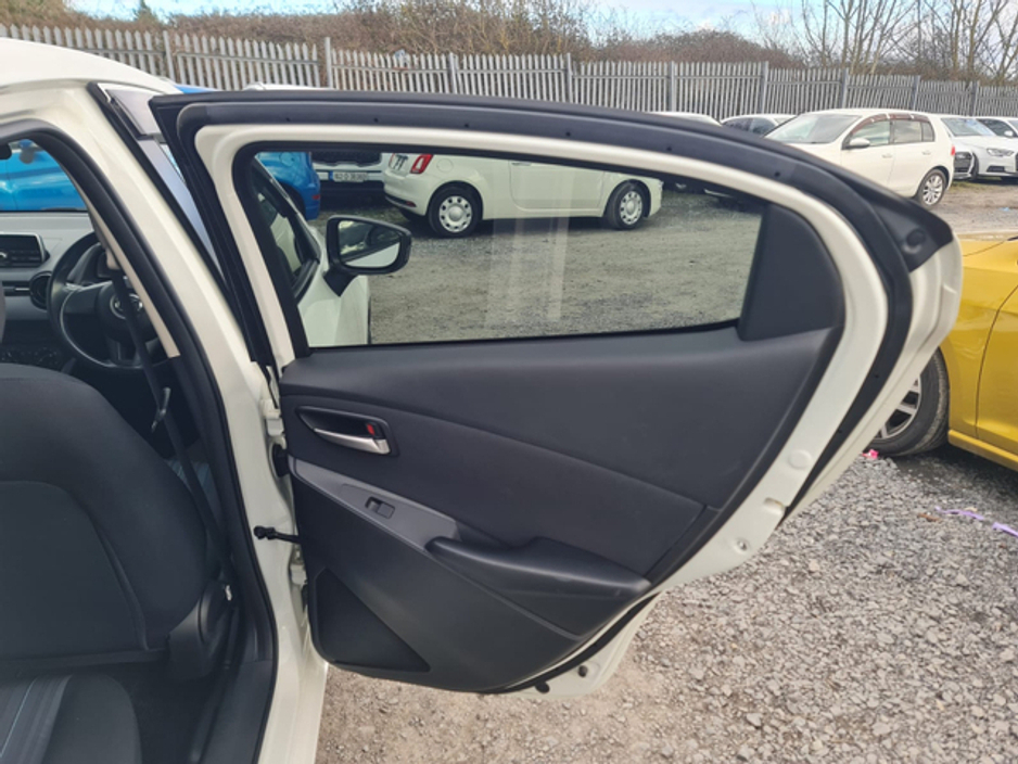 Mazda Demio 1.3L Petrol Automatic (6194) — thumbnail 13