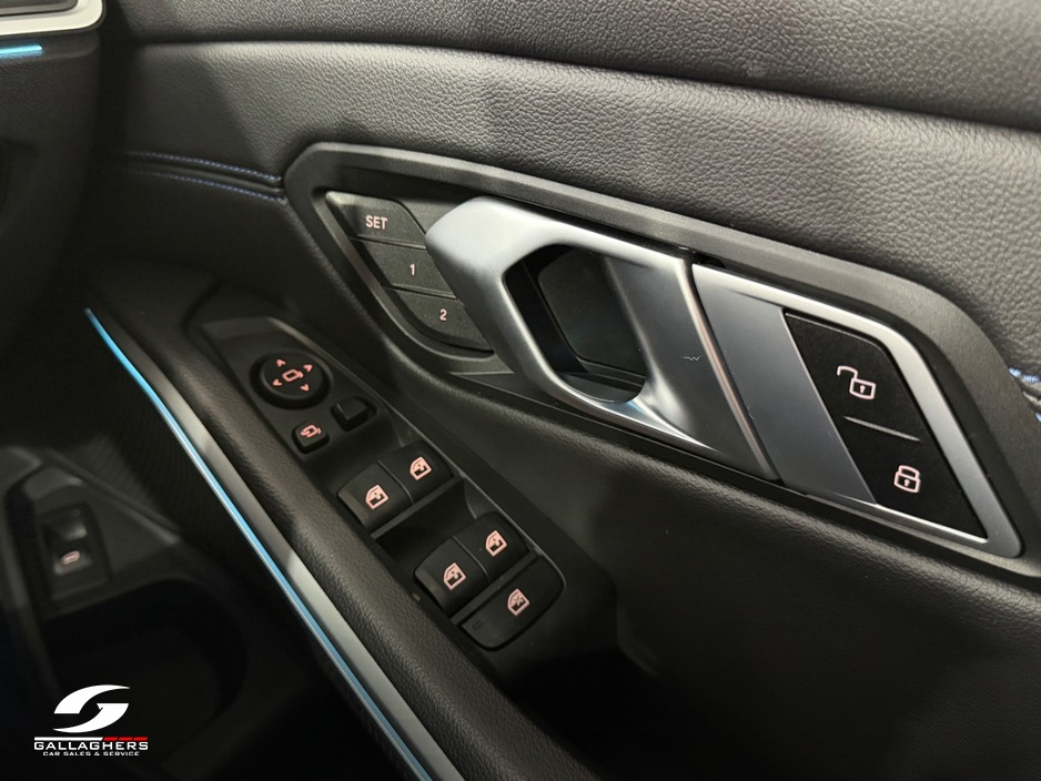 2023 BMW 3 Series 2L Diesel For Sale Images