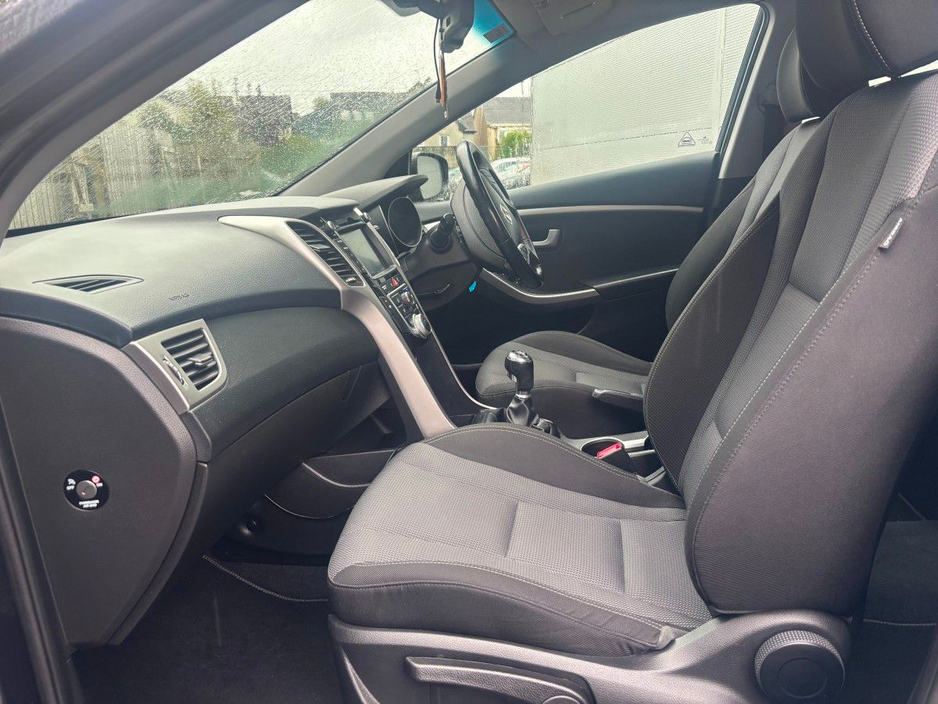 2017 Hyundai i30 1.6L Diesel For Sale Images