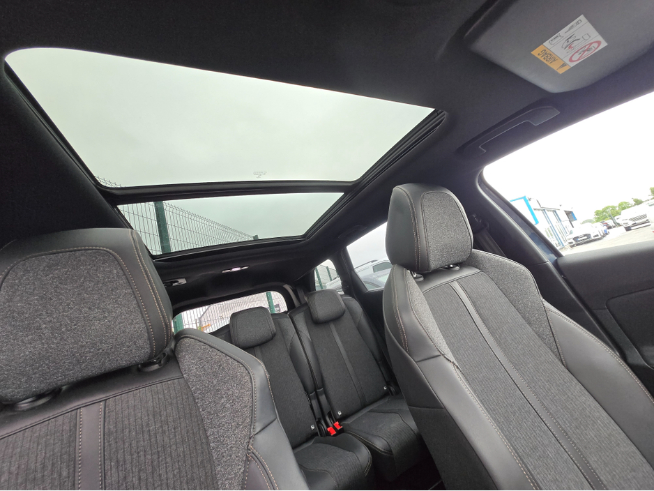 2018 Peugeot 5008 1.5L Diesel For Sale Images