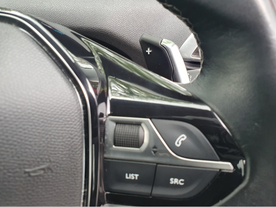 2022 Peugeot 3008 1.6L Petrol Plug-in Hybrid For Sale Images