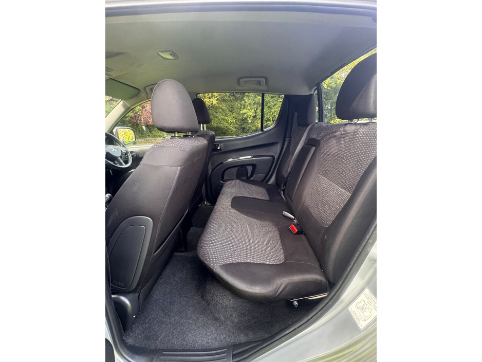 2016 Mitsubishi L200 2.5L Diesel For Sale Images