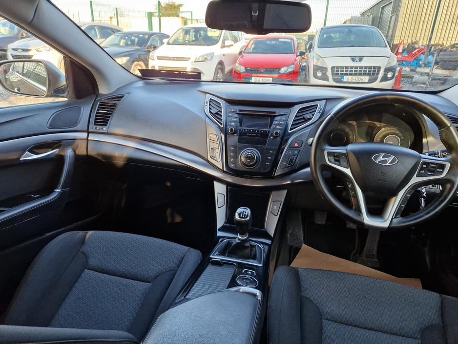 2015 Hyundai i40 1.7L Diesel For Sale Images