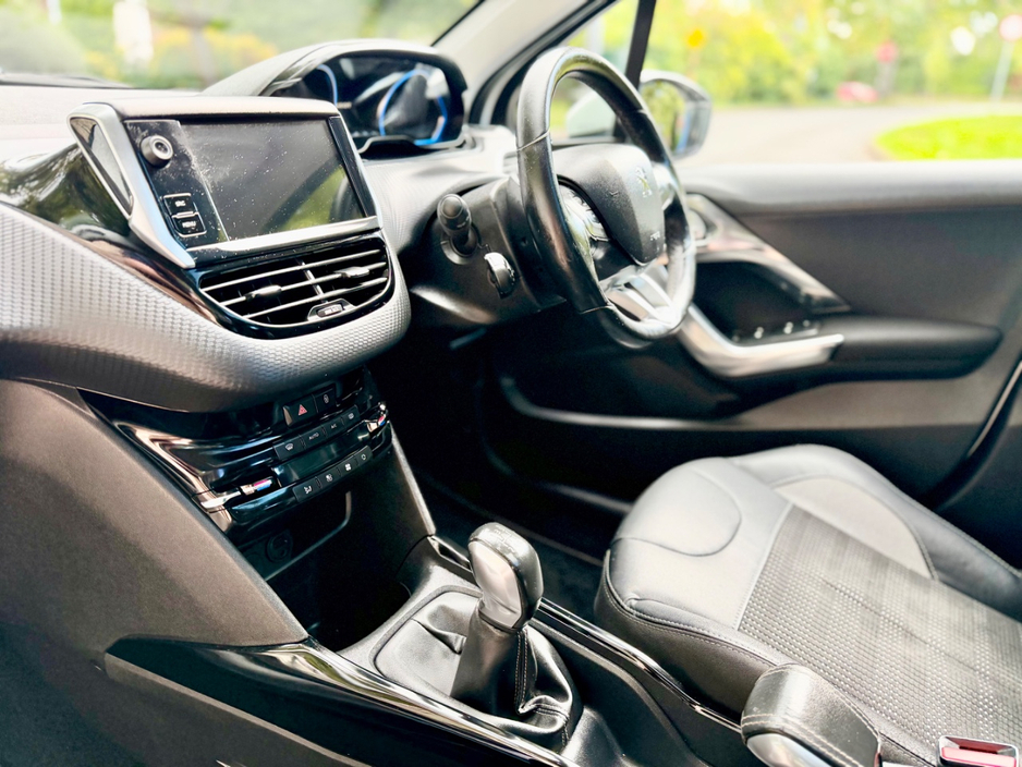 Peugeot 2008 1.2 PTECH ALLURE PREMIUM 82 5DR — thumbnail 22