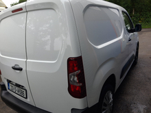 2022 Peugeot Partner 1.5L Diesel For Sale Images