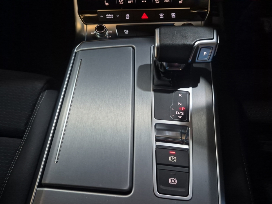 2024 Audi A6 2L Diesel For Sale Images