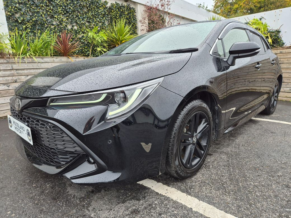Toyota Corolla 1.8 HYBRID / SPORT 50 Million Edition / TOP SPEC / TAX €150