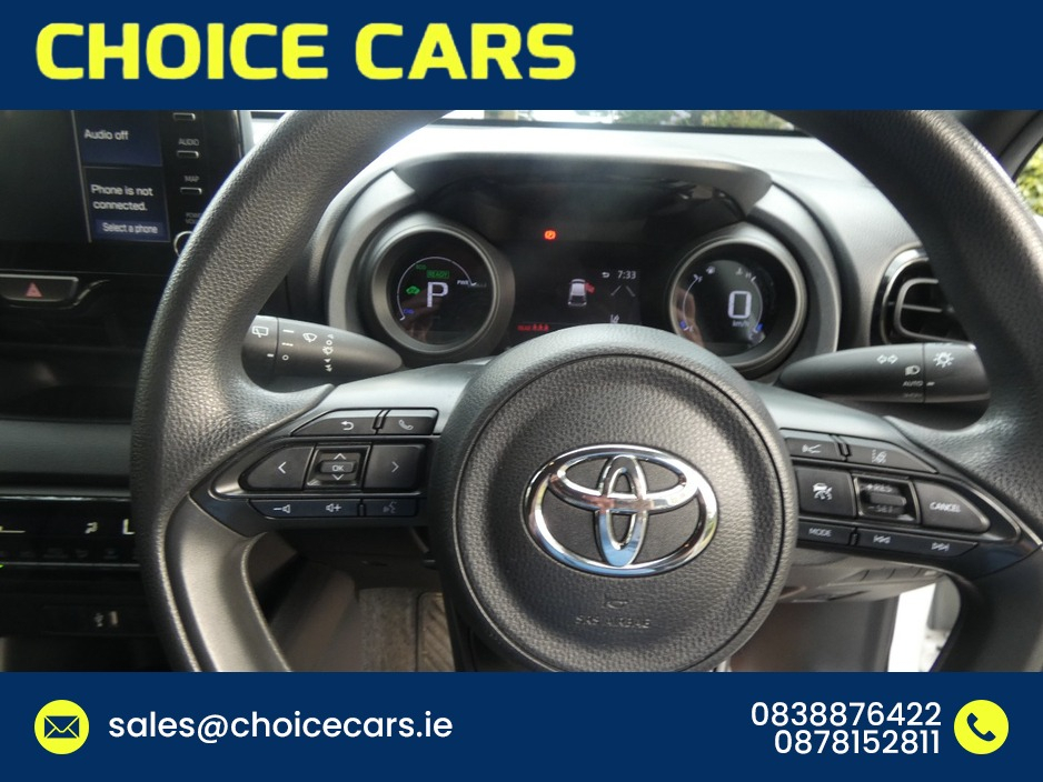 2021 Toyota Yaris 1.5L Hybrid For Sale Images