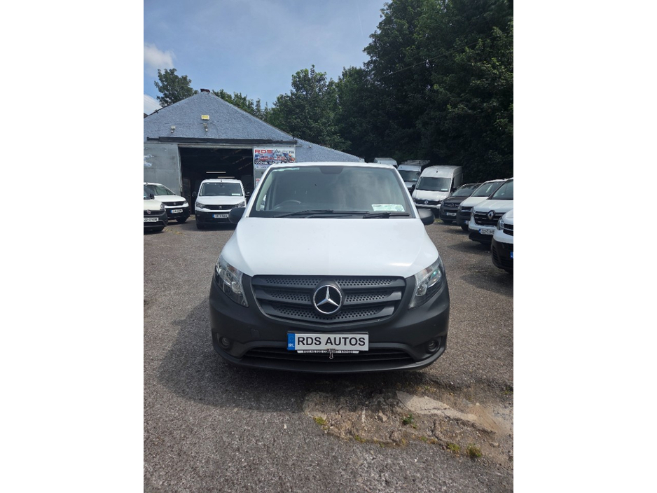 2022 Mercedes-Benz Vito 2L Diesel For Sale Images