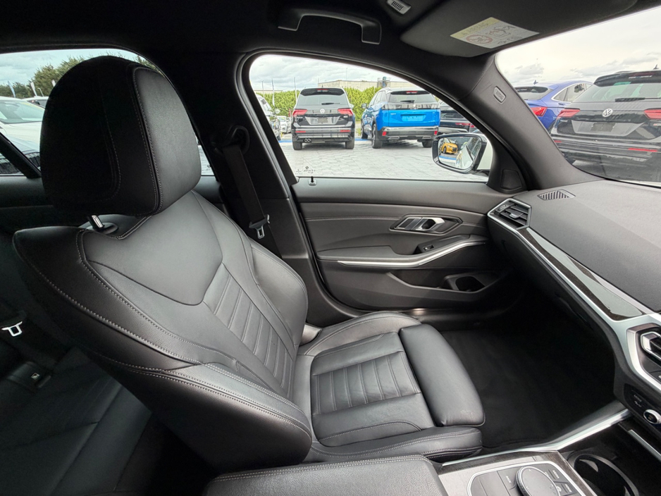 BMW 3 Series 320i - M-SPORT - 2.0L PETROL - AUTO - 12M WARRANTY - CAR: 2556 — thumbnail 29
