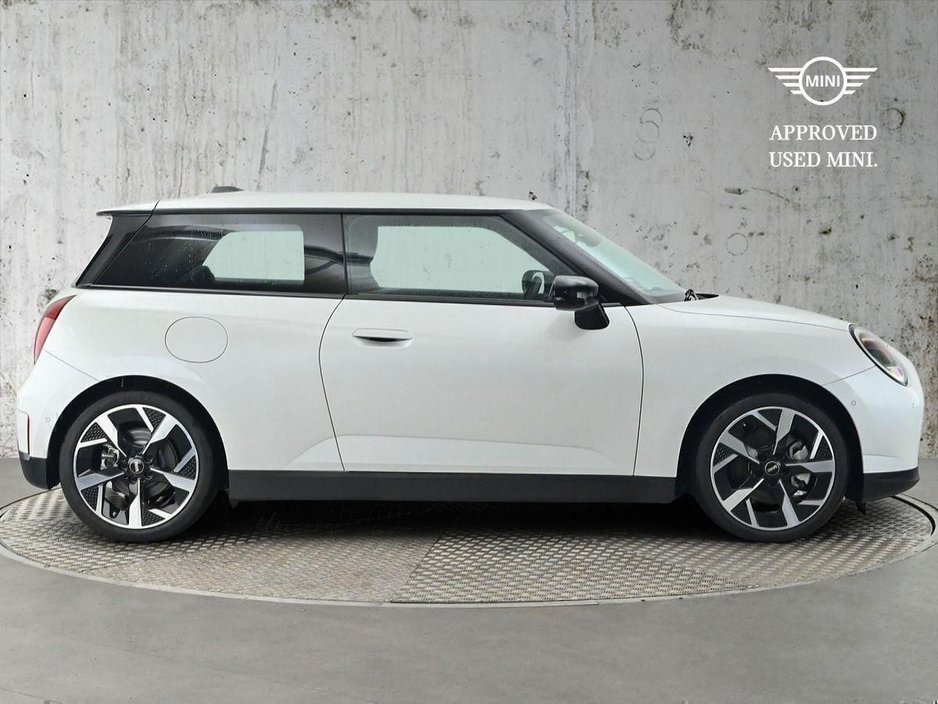 2024 MINI Hatch ElectricL Electric For Sale Images