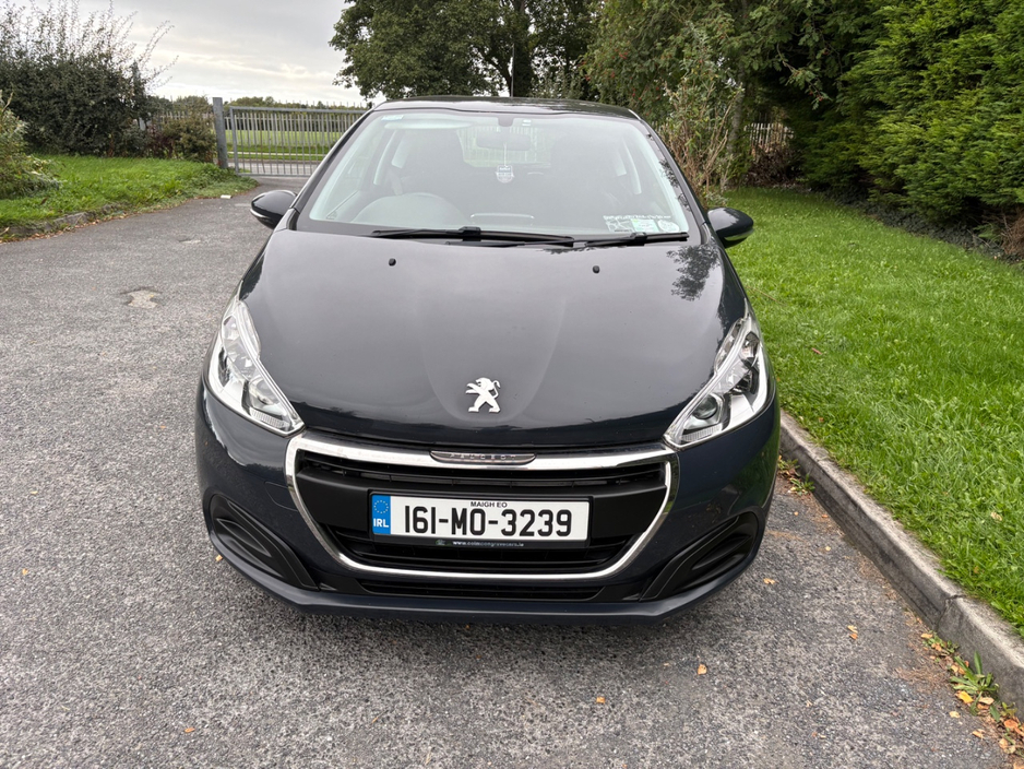 2016 Peugeot 208 1L Petrol For Sale Images