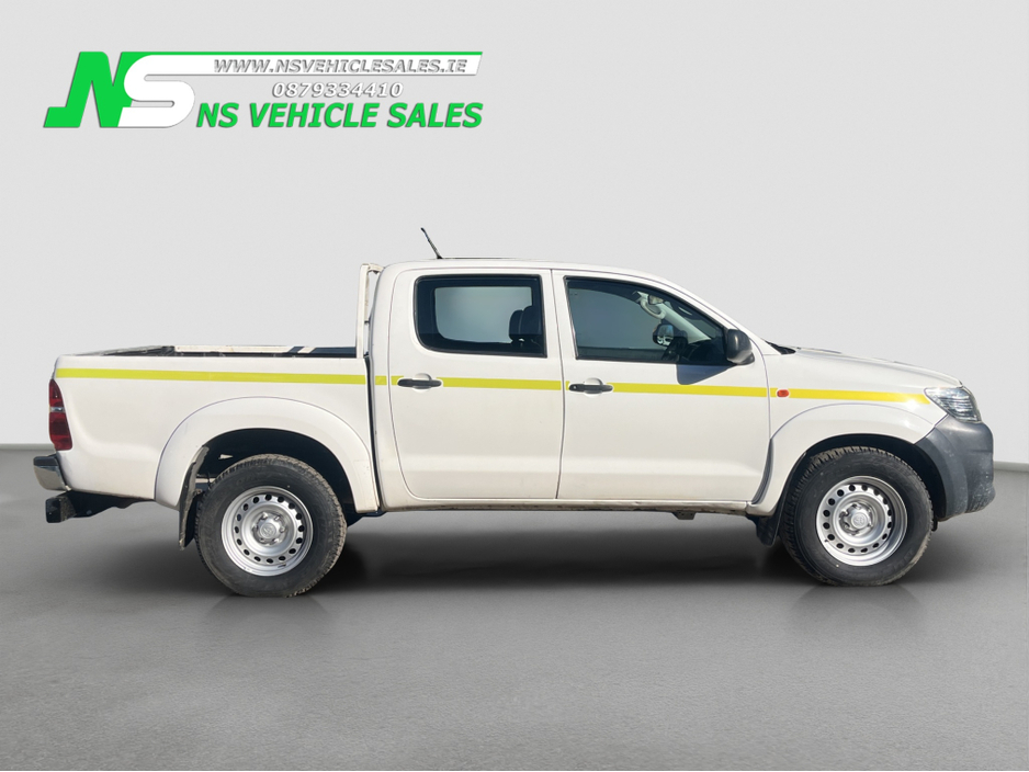 2016 Toyota Hilux 2.5L Diesel For Sale Images