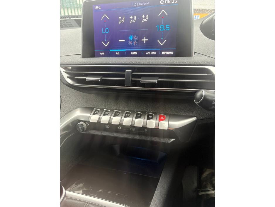 2018 Peugeot 3008 1.5L Diesel For Sale Images