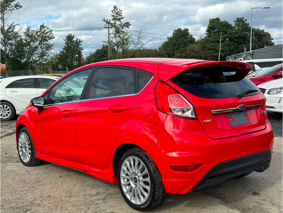 Ford Fiesta 1.0L EcoBoost Petrol Automatic - Low mileage (2130) — thumbnail 6