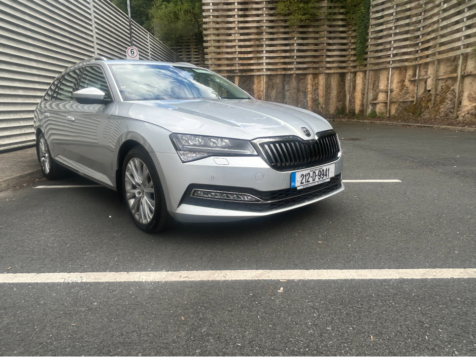 2021 Skoda Superb 2L Diesel For Sale Images