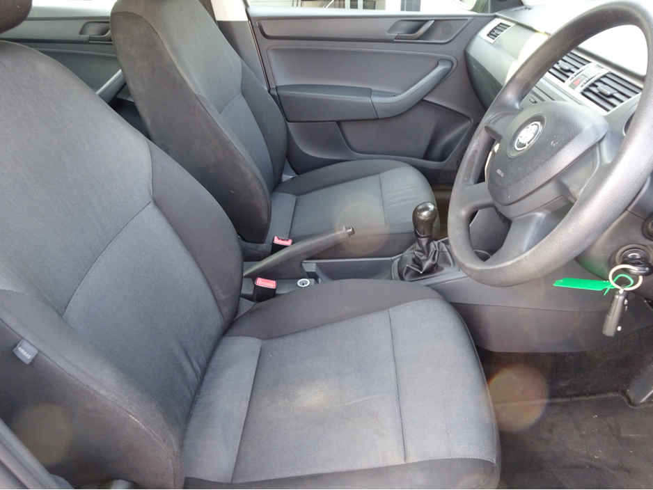 2013 Skoda Rapid 1.6L Diesel For Sale Images