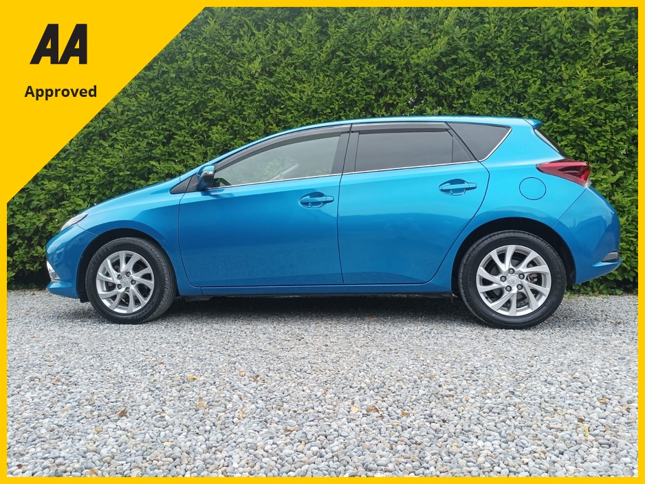 2016 Toyota Auris 1.5L Petrol For Sale Images