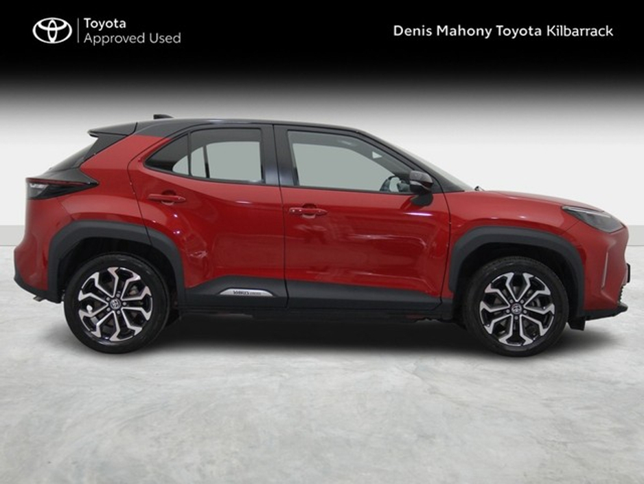 Toyota Yaris Cross LUNA SPORT 4DR AUTO — thumbnail 3