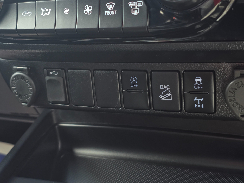 2023 Toyota Hilux 2.4L Diesel For Sale Images