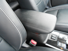 2017 Mitsubishi Outlander 2L Petrol Plug-in Hybrid For Sale Images