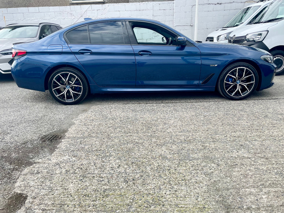 2023 BMW 5 Series 2L Petrol Plug-in Hybrid For Sale Images