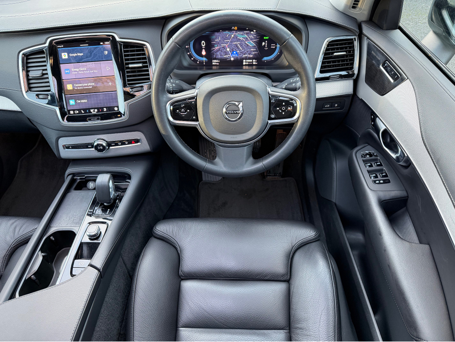 2023 Volvo XC90 2L Petrol Plug-in Hybrid For Sale Images