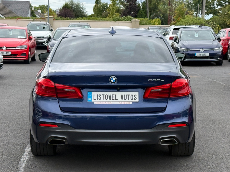 BMW 5 Series 530E M-SPORT 2.0 HYBRID AUTOMATIC * VIRTUAL COCKPIT, REAR VIEW CAMERA, 19 " DIAMOND CUT ALLOYS, PARKING SENSORS FRONT & REAR, APPLE CARPLAY /ANDROID AUTO, MEMORY SEATS, LEATHER UPHOLSTERY * — thumbnail 8