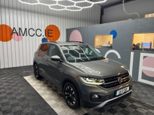 Volkswagen T-Cross €21950! 2020...