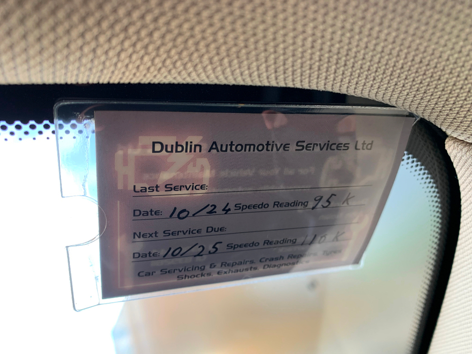 BMW 1 Series 116D SE AUTOMATIC // GREAT CONDITION // FULL SERVICE HISTORY // LEATHER, SAT NAV AND PARKING SENSORS // €200 ROAD TAX // 07/28 NCT // — thumbnail 26