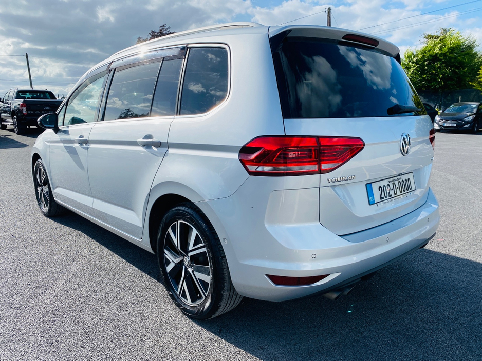 2020 Volkswagen Touran 2L Diesel For Sale Images