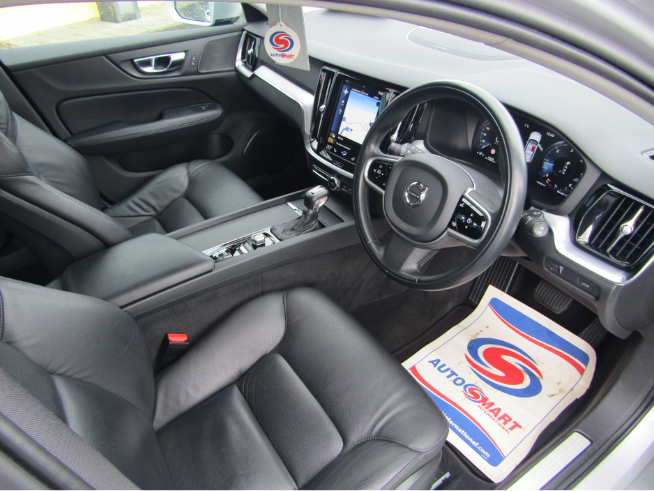 2020 Volvo V60 2L Diesel For Sale Images