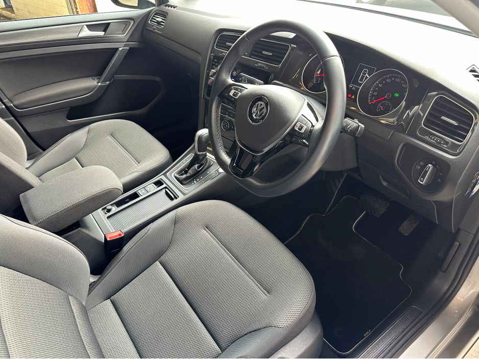 2018 Volkswagen Golf 1.2L Petrol For Sale Images