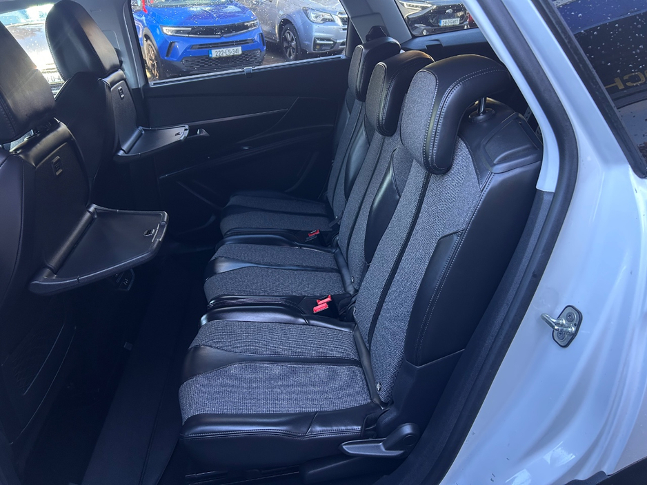 2018 Peugeot 5008 1.5L Diesel For Sale Images