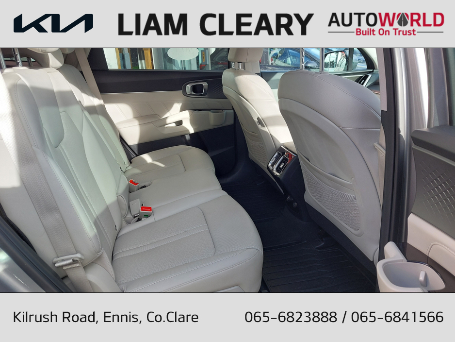 Kia Sorento PHEV K3 5DR  AUTO 7 SEATS — thumbnail 9