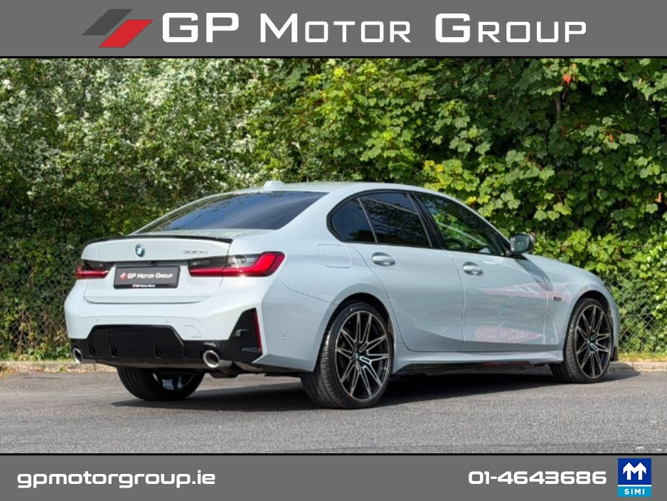 BMW 3 Series 330E M SPORT M PERFORMANCE *1 YEAR WARRANTY* — thumbnail 12