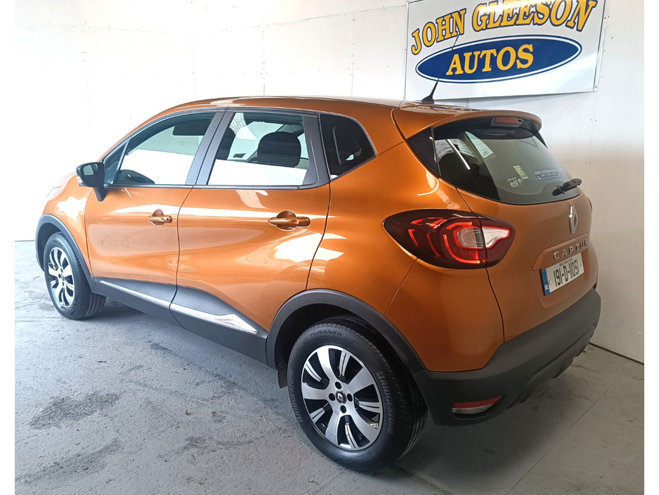 2019 Renault Captur 0.9L Petrol For Sale Images