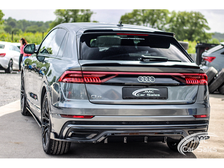 2021 Audi Q8 3L Diesel For Sale Images