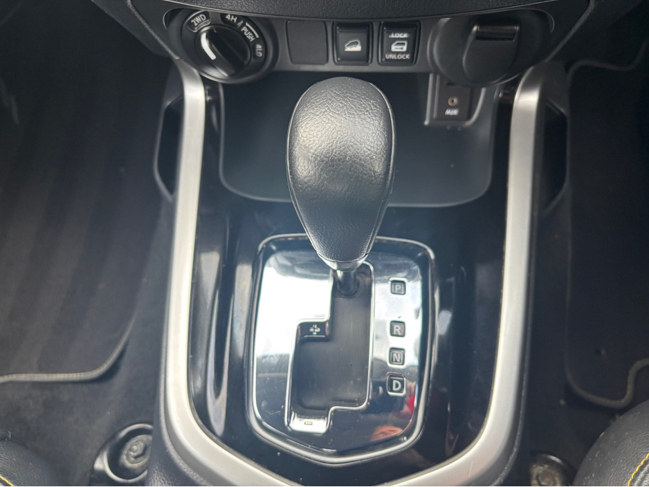 2019 Nissan Navara 2.3L Diesel For Sale Images