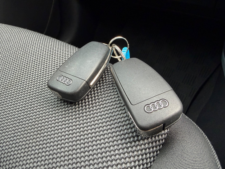 2018 Audi Q2 1L Petrol For Sale Images