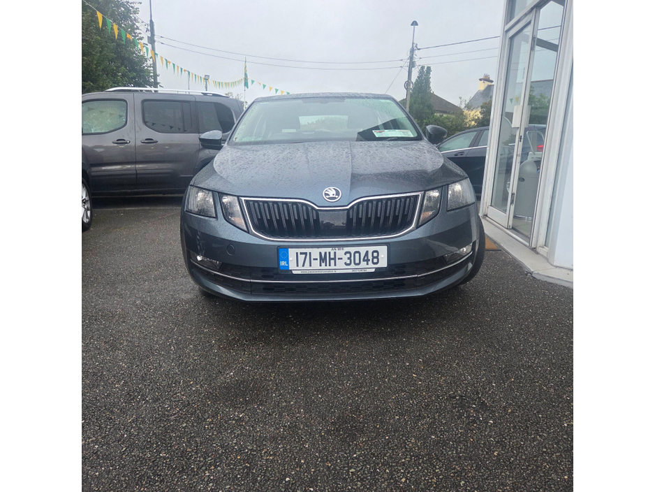 2017 Skoda Octavia 1L Petrol For Sale Images