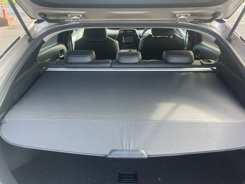 2018 Toyota Prius 1.8L Petrol Hybrid For Sale Images