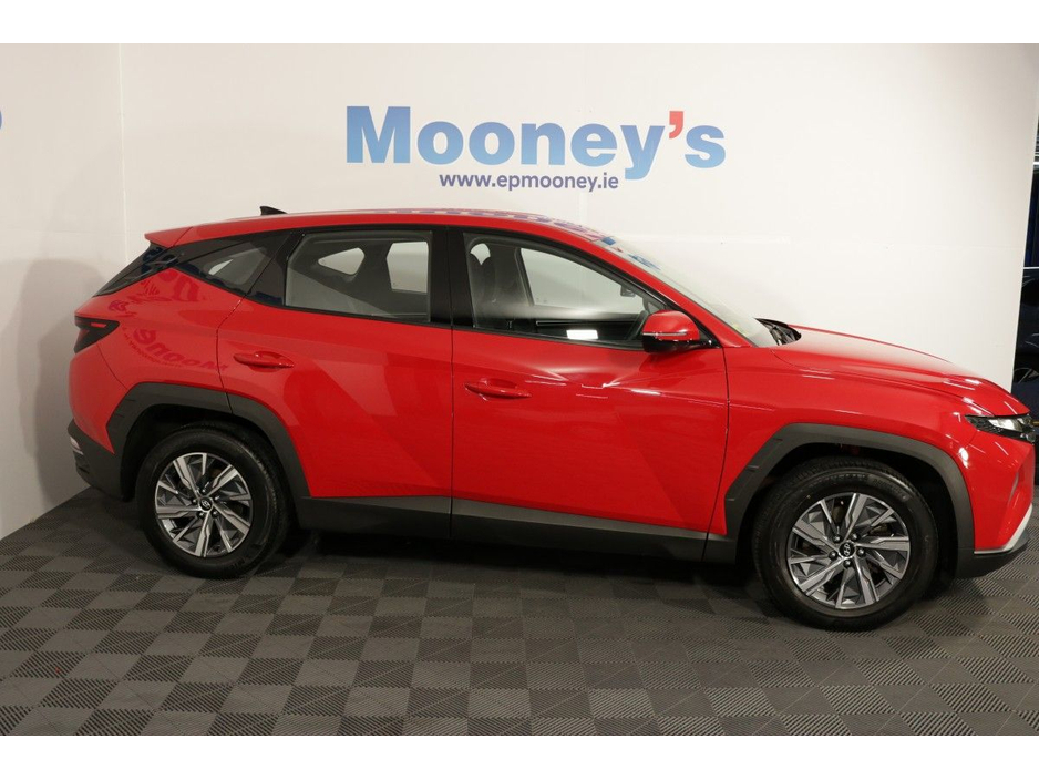 Hyundai Tucson Comfort Plus 1.6L Diesel SUV - Special 4.99% APR Finance Available No Deposit - PCP & HP Available — thumbnail 3