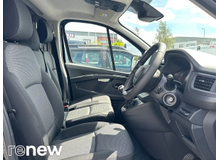 2025 Renault Trafic 2.0L Diesel For Sale Images