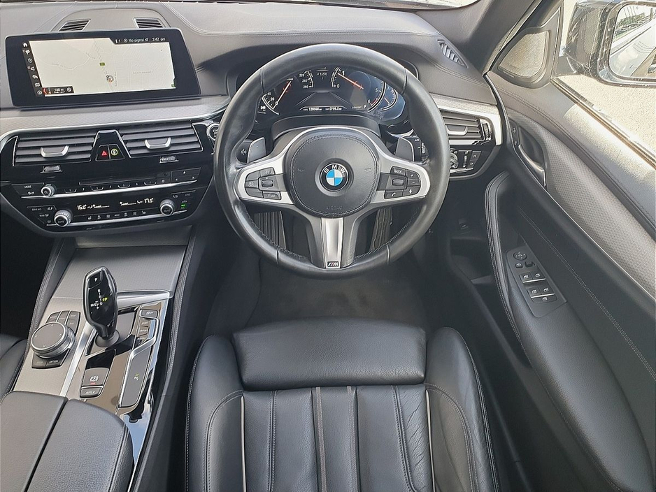 BMW 5 Series 520d M Sport — thumbnail 5