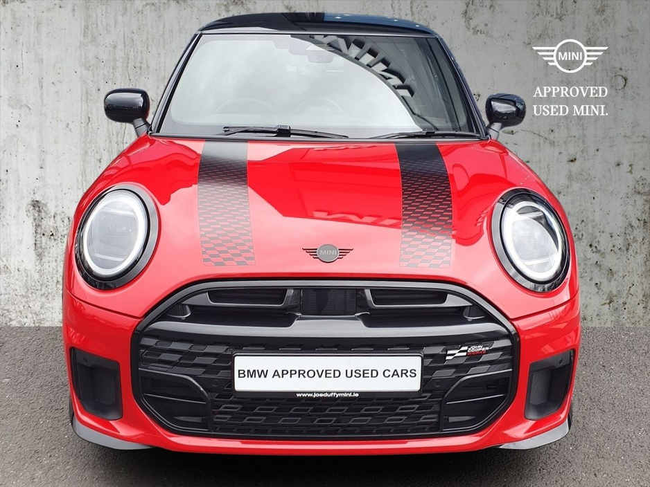 2024 MINI Hatch 2L Petrol For Sale Images