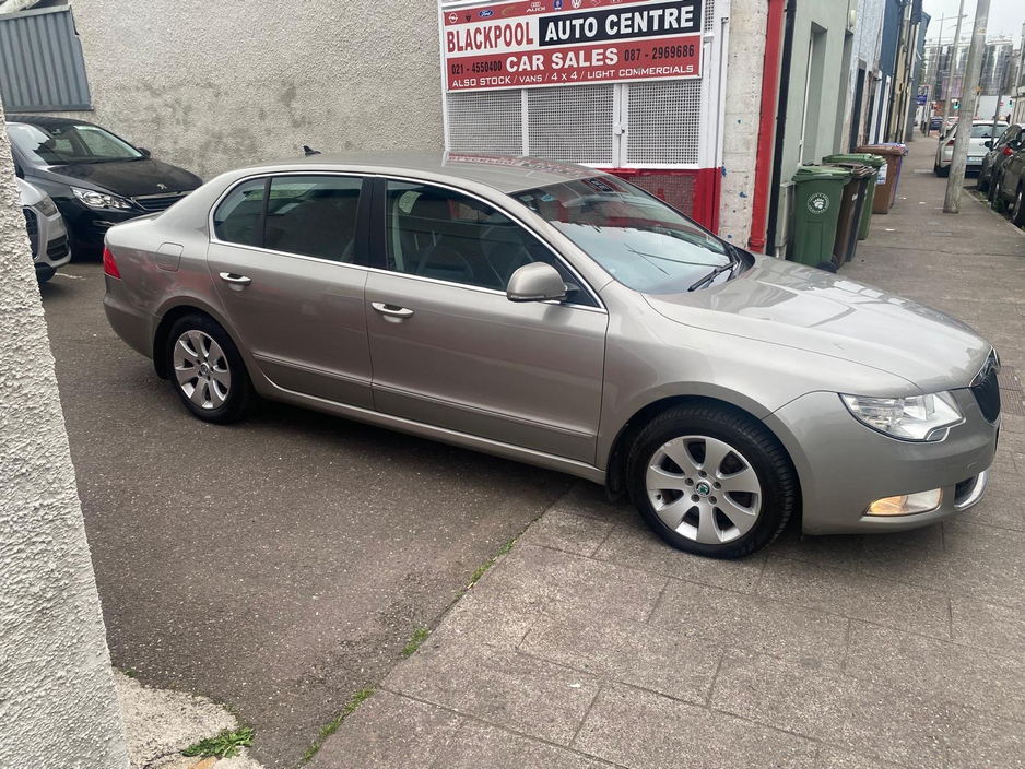 2013 Skoda Superb 2L Diesel For Sale Images