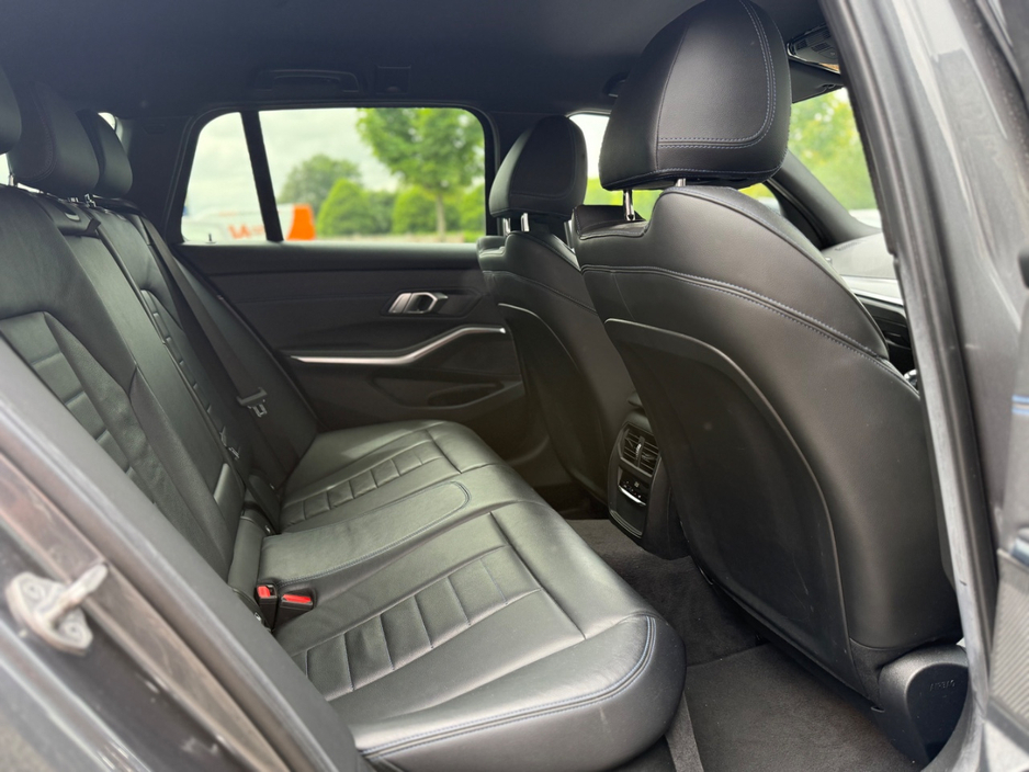 2021 BMW 3 Series 2L Diesel For Sale Images